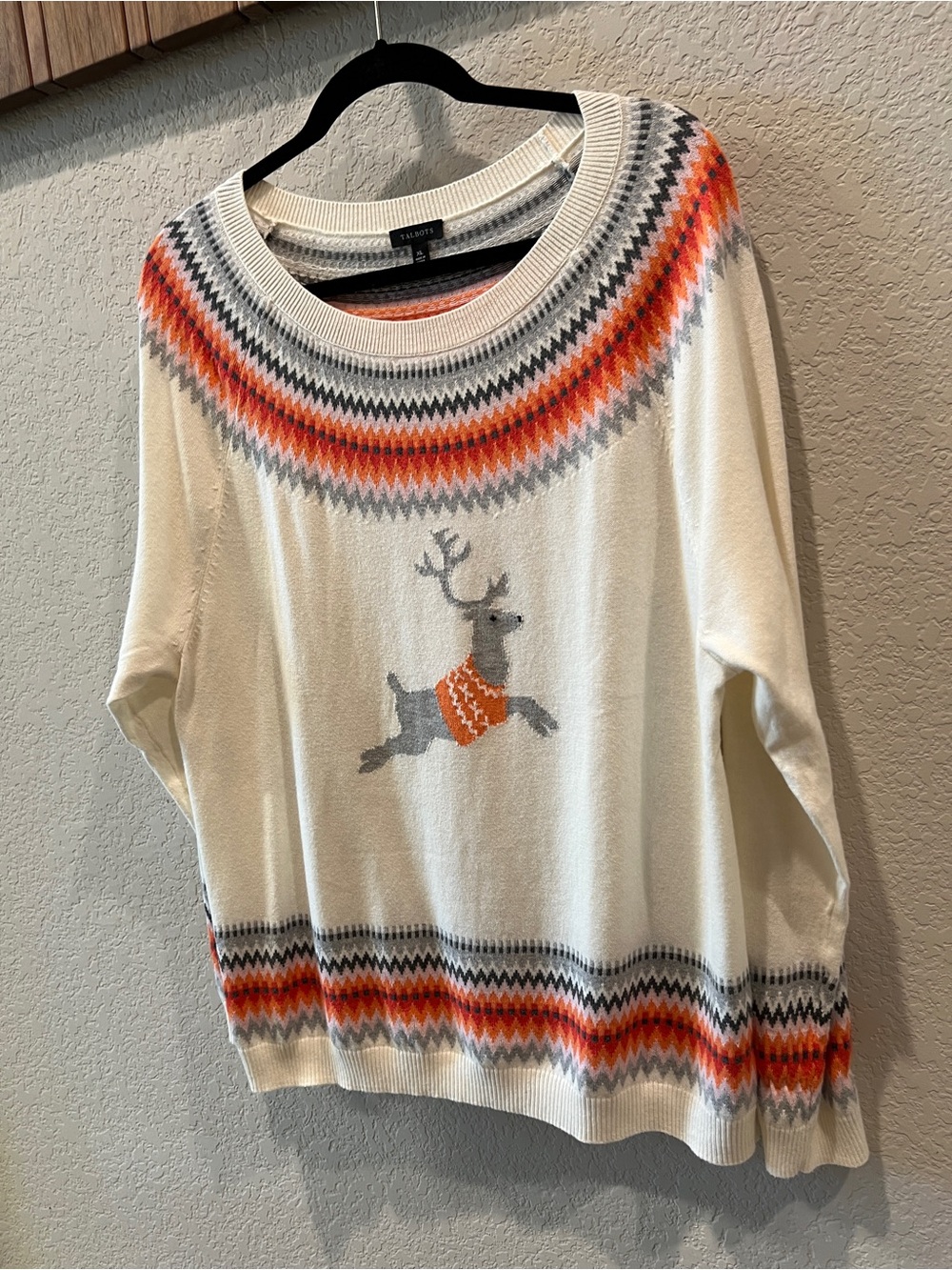Talbots Reindeer Fair Isle Pullover Sweater Ivory Red Gray Lightweight Size XL - Picture 3 of 11
